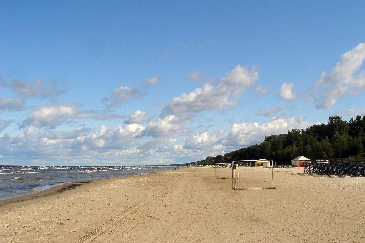 Family Summer House In Jurmala Exterior photo