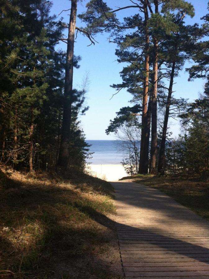 Family Summer House In Jurmala Exterior photo